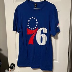 Philadelphia 76ers | Coors Light Sponsored T-Shirt | Mens | Large